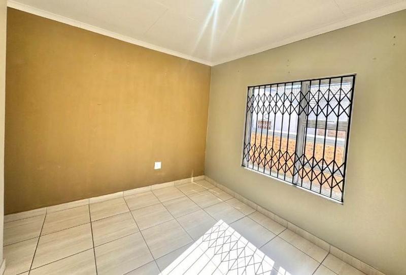 3 Bedroom Property for Sale in Roseacre Gauteng