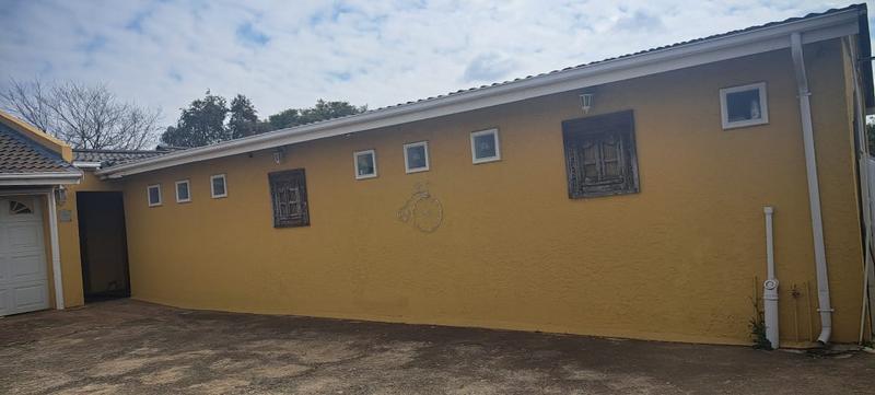 6 Bedroom Property for Sale in Ennerdale Gauteng