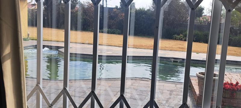 6 Bedroom Property for Sale in Ennerdale Gauteng