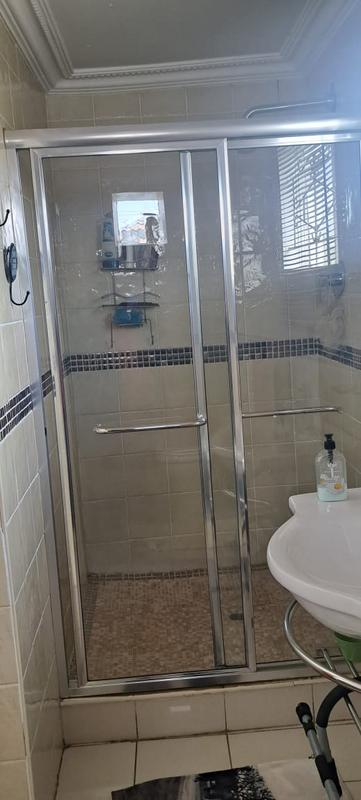 6 Bedroom Property for Sale in Ennerdale Gauteng