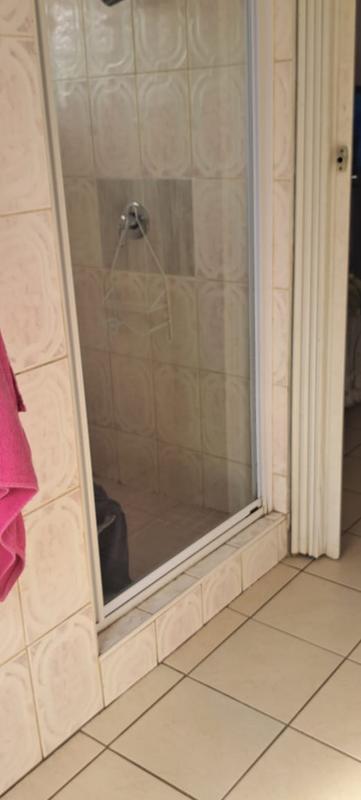 6 Bedroom Property for Sale in Ennerdale Gauteng