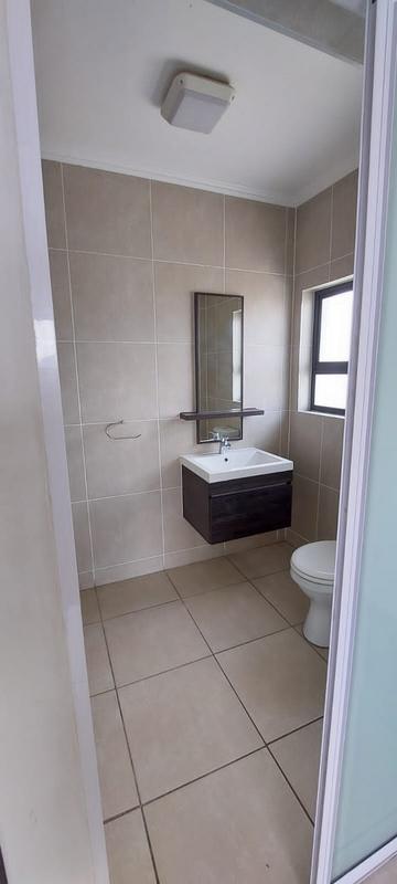 To Let 1 Bedroom Property for Rent in Bryanston Gauteng