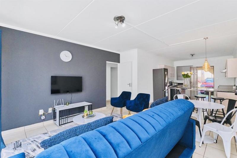 To Let 3 Bedroom Property for Rent in Beverley Gauteng