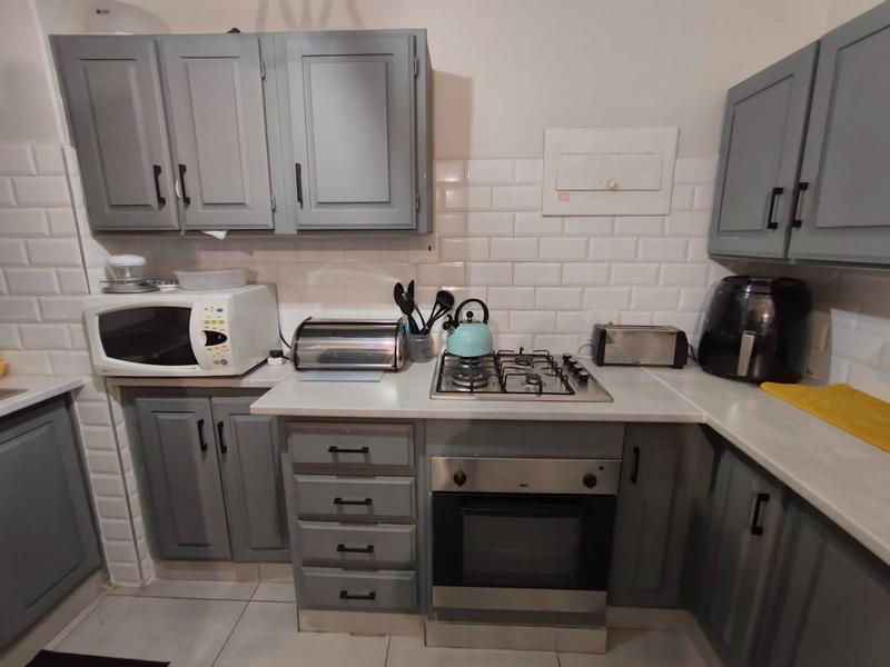 2 Bedroom Property for Sale in Dorandia Gauteng