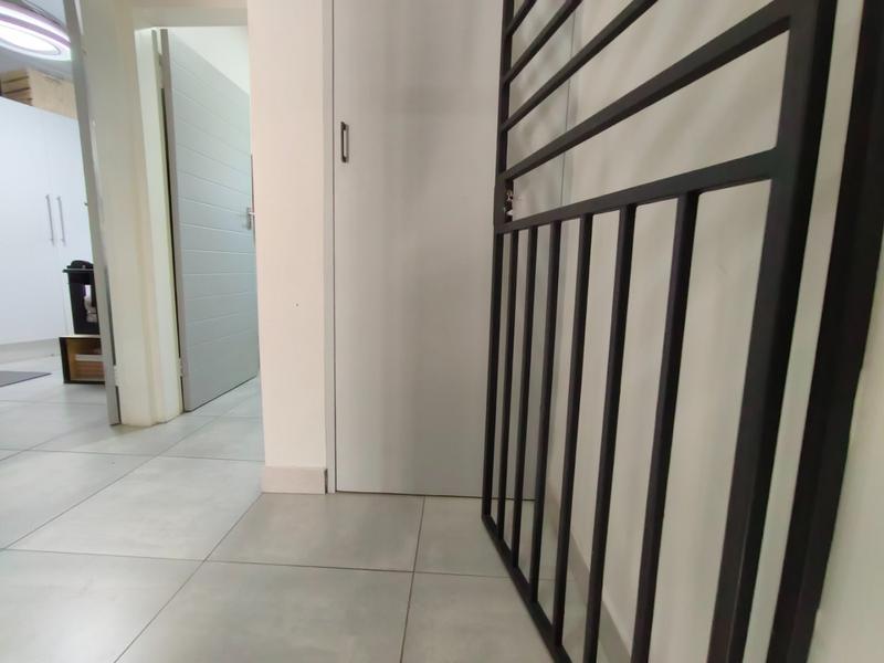 2 Bedroom Property for Sale in Dorandia Gauteng
