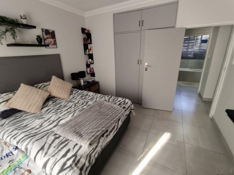 2 Bedroom Property for Sale in Dorandia Gauteng