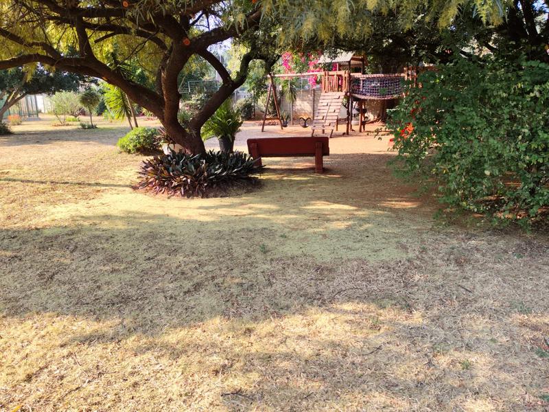 2 Bedroom Property for Sale in Dorandia Gauteng