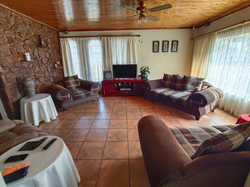 3 Bedroom Property for Sale in Dorandia Gauteng