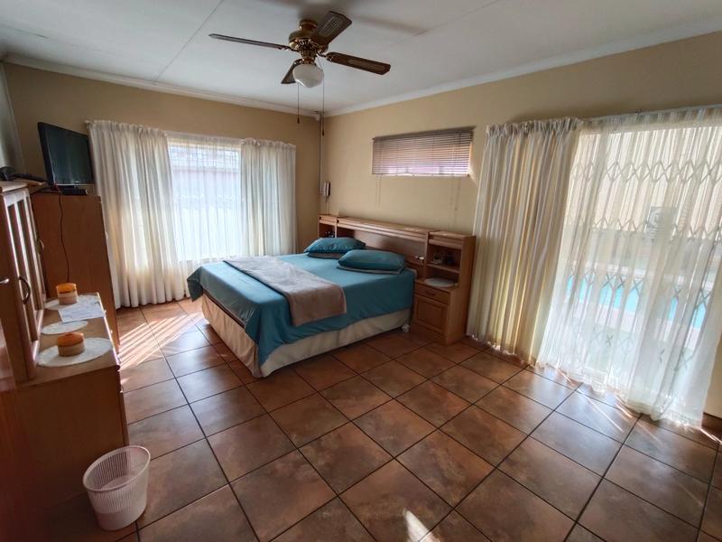 3 Bedroom Property for Sale in Dorandia Gauteng