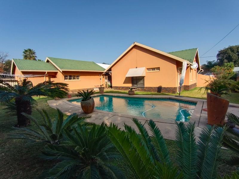 3 Bedroom Property for Sale in Dorandia Gauteng