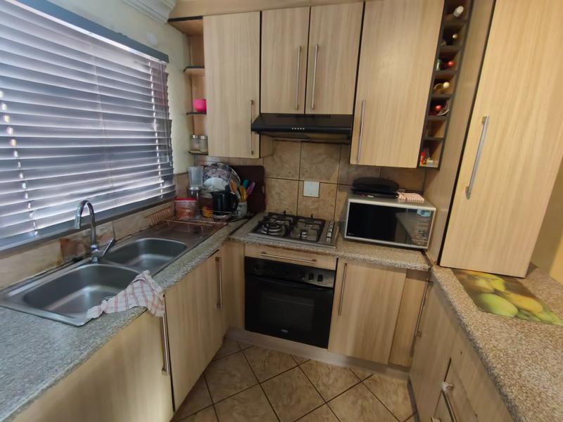 3 Bedroom Property for Sale in The Orchards Gauteng
