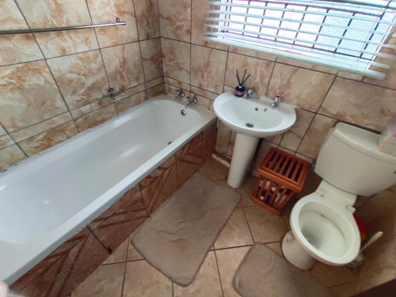 3 Bedroom Property for Sale in The Orchards Gauteng