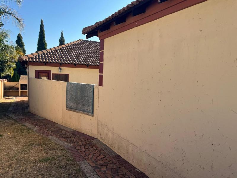 3 Bedroom Property for Sale in Thatchfield Gauteng