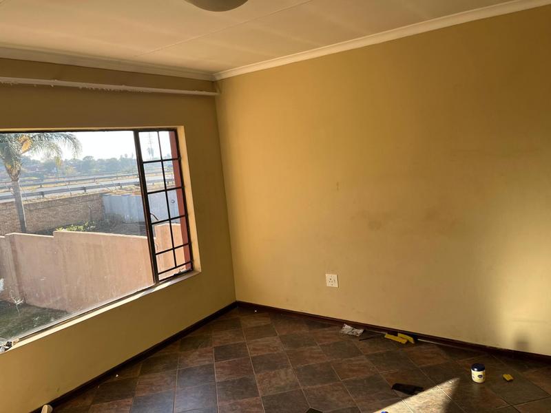 3 Bedroom Property for Sale in Thatchfield Gauteng