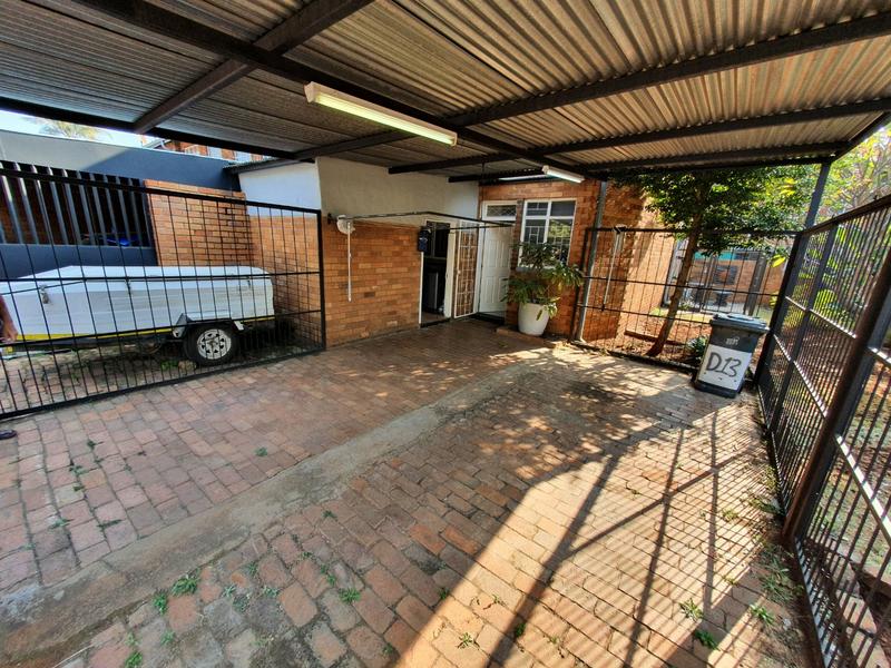 2 Bedroom Property for Sale in Dorandia Gauteng