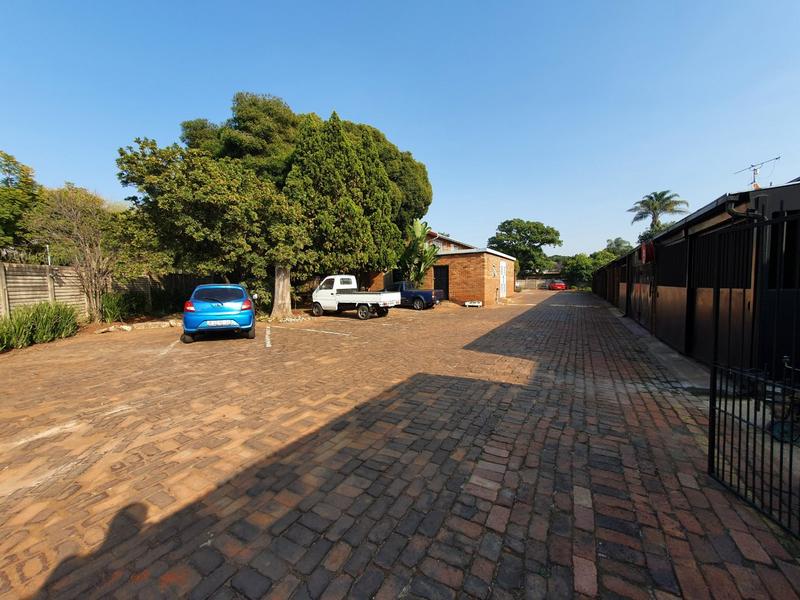 2 Bedroom Property for Sale in Dorandia Gauteng