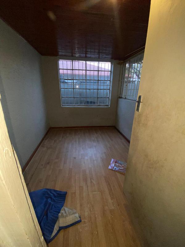 To Let 3 Bedroom Property for Rent in Bezuidenhout Valley Gauteng