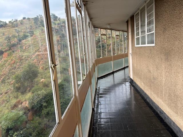 To Let 1 Bedroom Property for Rent in Kensington Gauteng