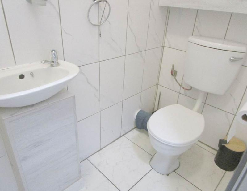 2 Bedroom Property for Sale in Eastleigh Gauteng
