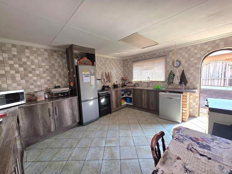 3 Bedroom Property for Sale in Van Dyk Park Gauteng