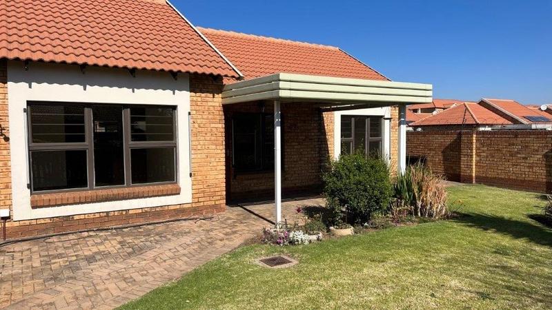 To Let 2 Bedroom Property for Rent in Brentwood Park Gauteng