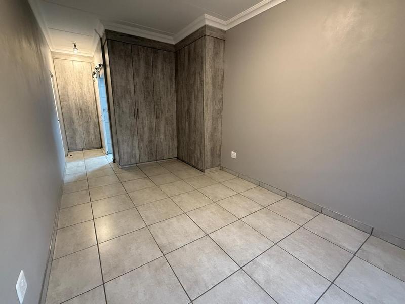 2 Bedroom Property for Sale in Kenmare Gauteng