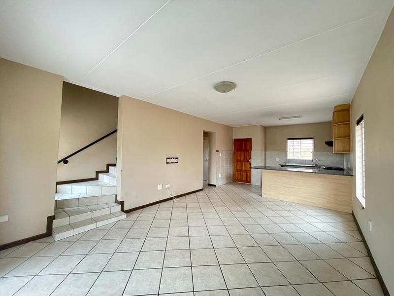 To Let 3 Bedroom Property for Rent in Willowbrook Gauteng