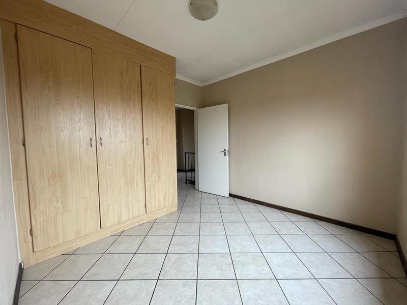 To Let 3 Bedroom Property for Rent in Willowbrook Gauteng