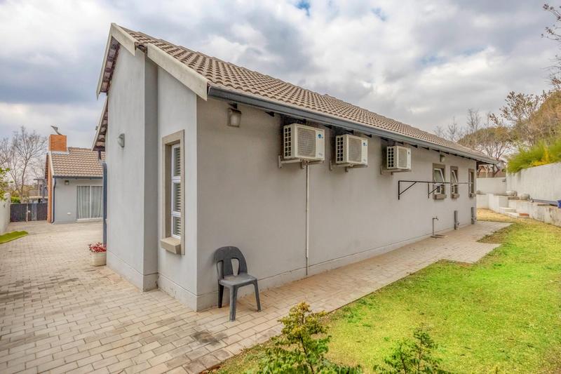 5 Bedroom Property for Sale in Country View Estate Gauteng