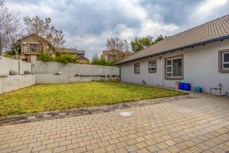 5 Bedroom Property for Sale in Country View Estate Gauteng