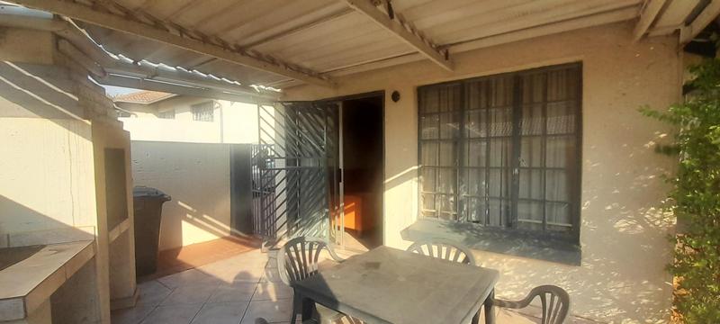 To Let 3 Bedroom Property for Rent in Highveld Gauteng