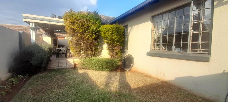 To Let 3 Bedroom Property for Rent in Highveld Gauteng