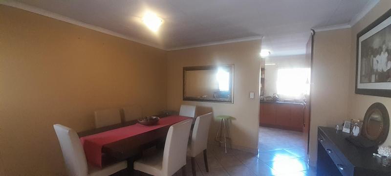 To Let 3 Bedroom Property for Rent in Highveld Gauteng