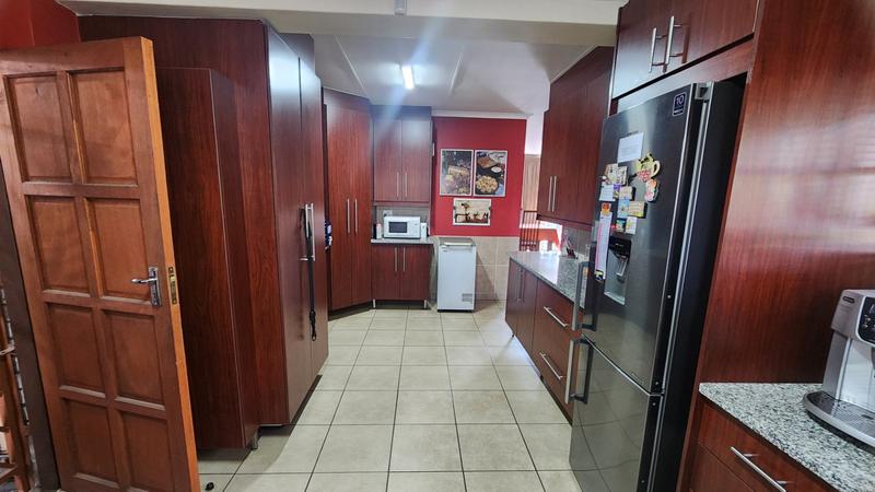 2 Bedroom Property for Sale in Doornpoort Gauteng