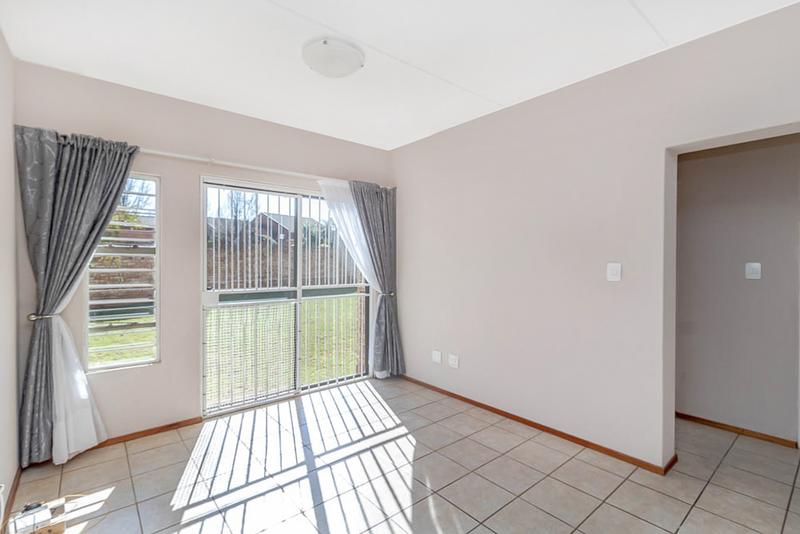 2 Bedroom Property for Sale in Noordheuwel Gauteng