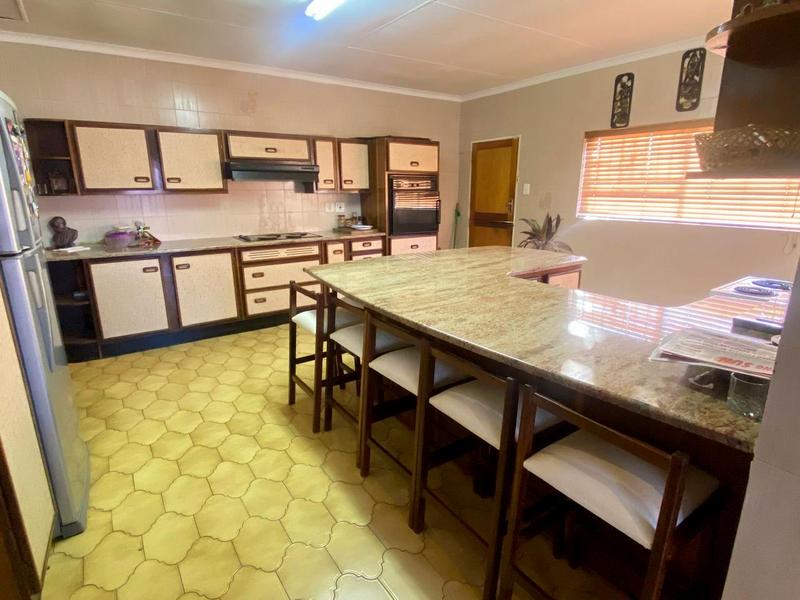 7 Bedroom Property for Sale in Lenasia South Gauteng