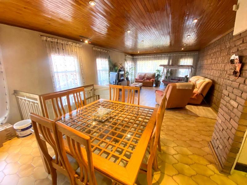 7 Bedroom Property for Sale in Lenasia South Gauteng