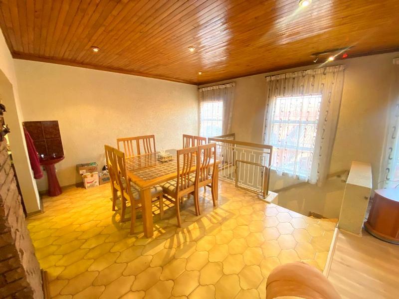 7 Bedroom Property for Sale in Lenasia South Gauteng