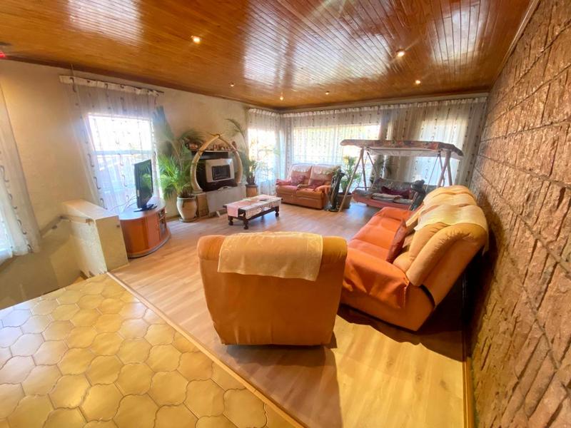 7 Bedroom Property for Sale in Lenasia South Gauteng