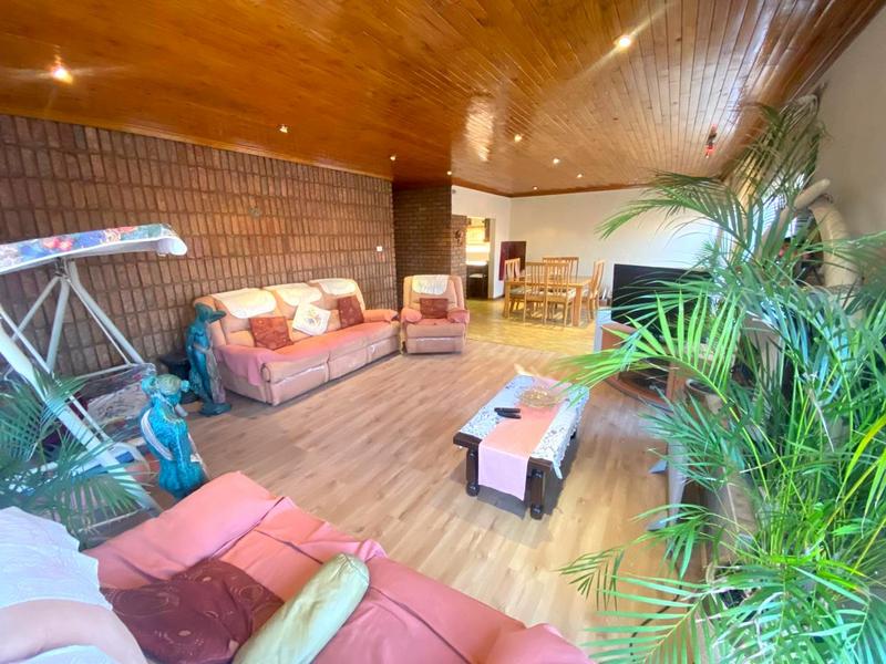7 Bedroom Property for Sale in Lenasia South Gauteng