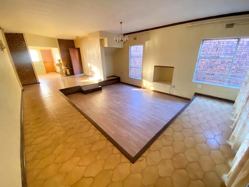 7 Bedroom Property for Sale in Lenasia South Gauteng