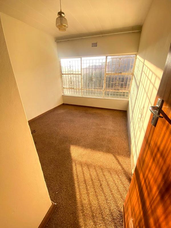 7 Bedroom Property for Sale in Lenasia South Gauteng