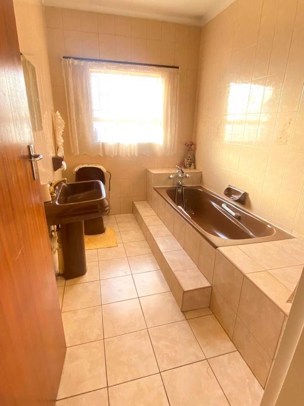 7 Bedroom Property for Sale in Lenasia South Gauteng