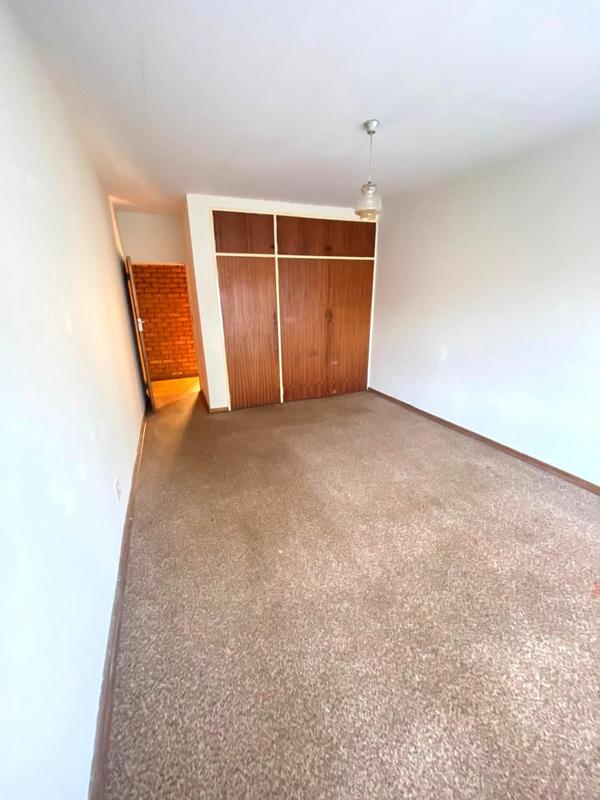 7 Bedroom Property for Sale in Lenasia South Gauteng