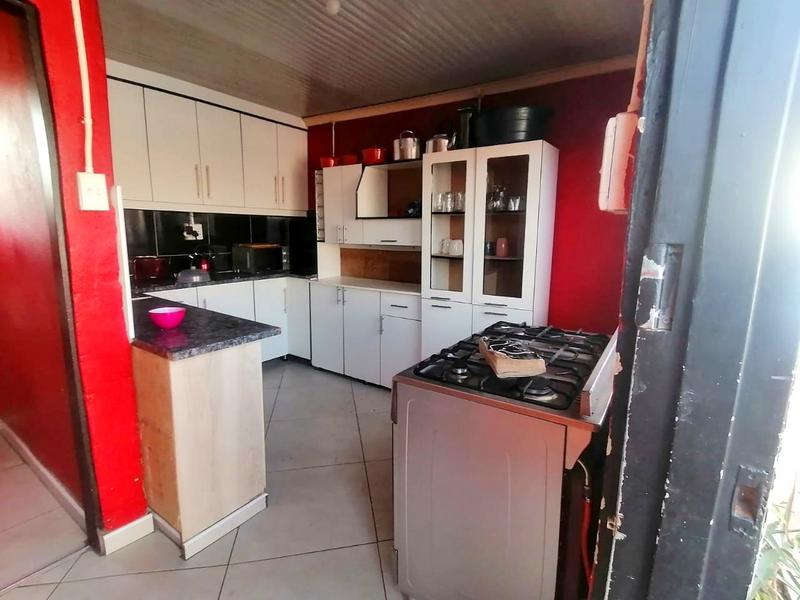 1 Bedroom Property for Sale in Siluma View Gauteng