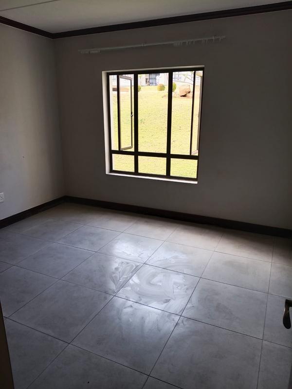 To Let 2 Bedroom Property for Rent in Fourways Gauteng