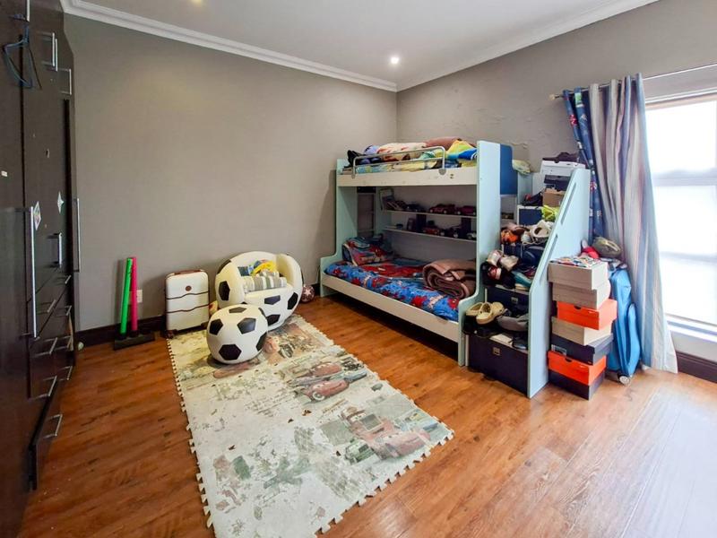 6 Bedroom Property for Sale in Midstream Estate Gauteng