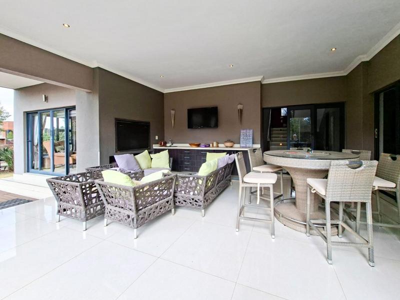 6 Bedroom Property for Sale in Midstream Estate Gauteng