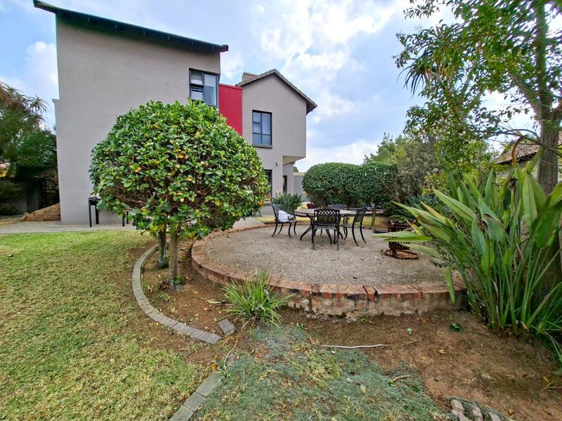 6 Bedroom Property for Sale in Midstream Estate Gauteng