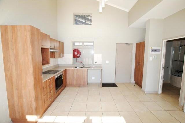 1 Bedroom Property for Sale in Lonehill Gauteng